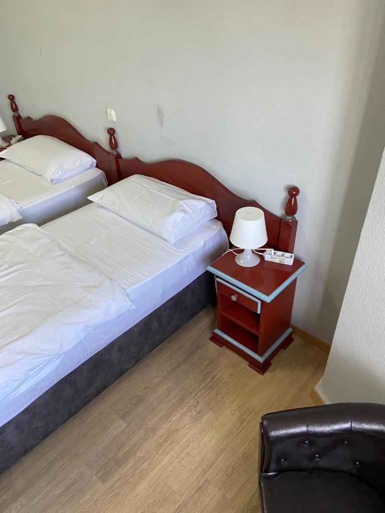 Astheimer Schloesschen Trebur Rom bilde